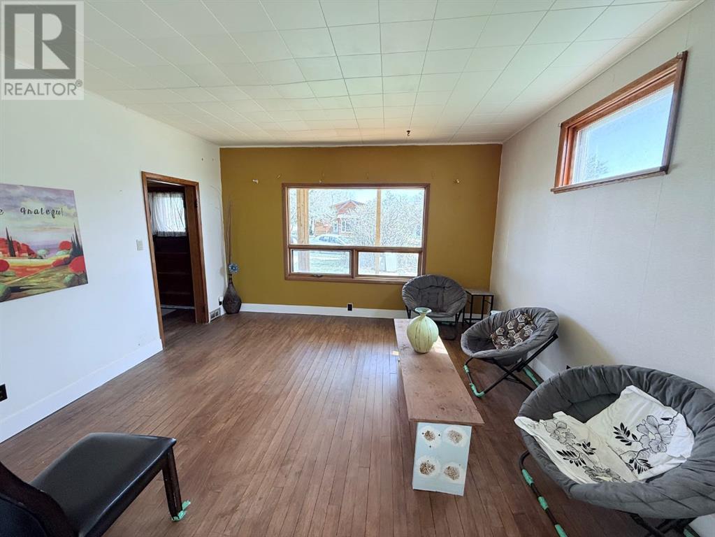 5146 49 Street, Consort, Alberta  T0C 1B0 - Photo 5 - A2220341