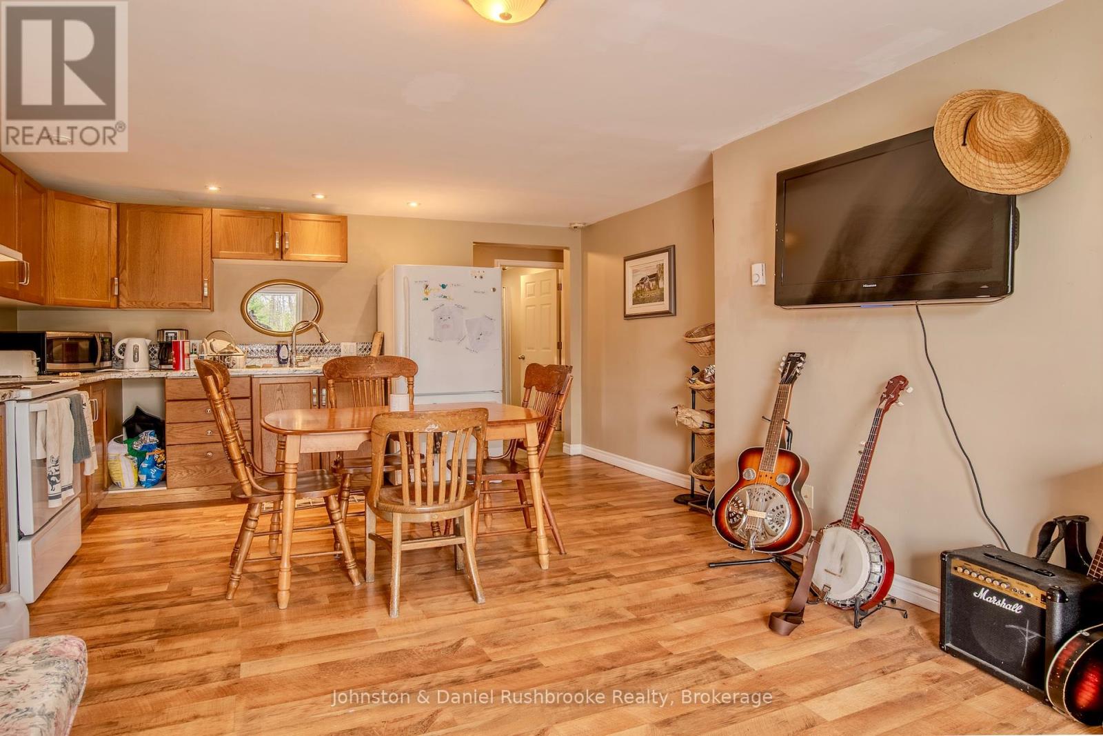 1267 Silver Lake Road, Gravenhurst, Ontario  P1P 1V5 - Photo 22 - X12155616