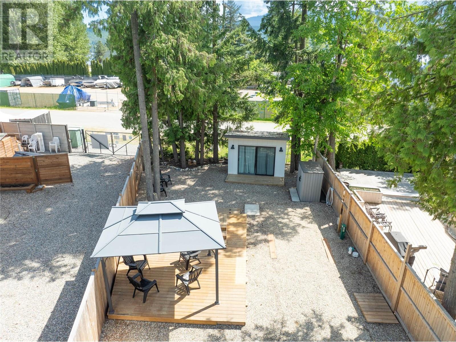 Property at 1131 Pine Grove Road Unit# 29 image 3