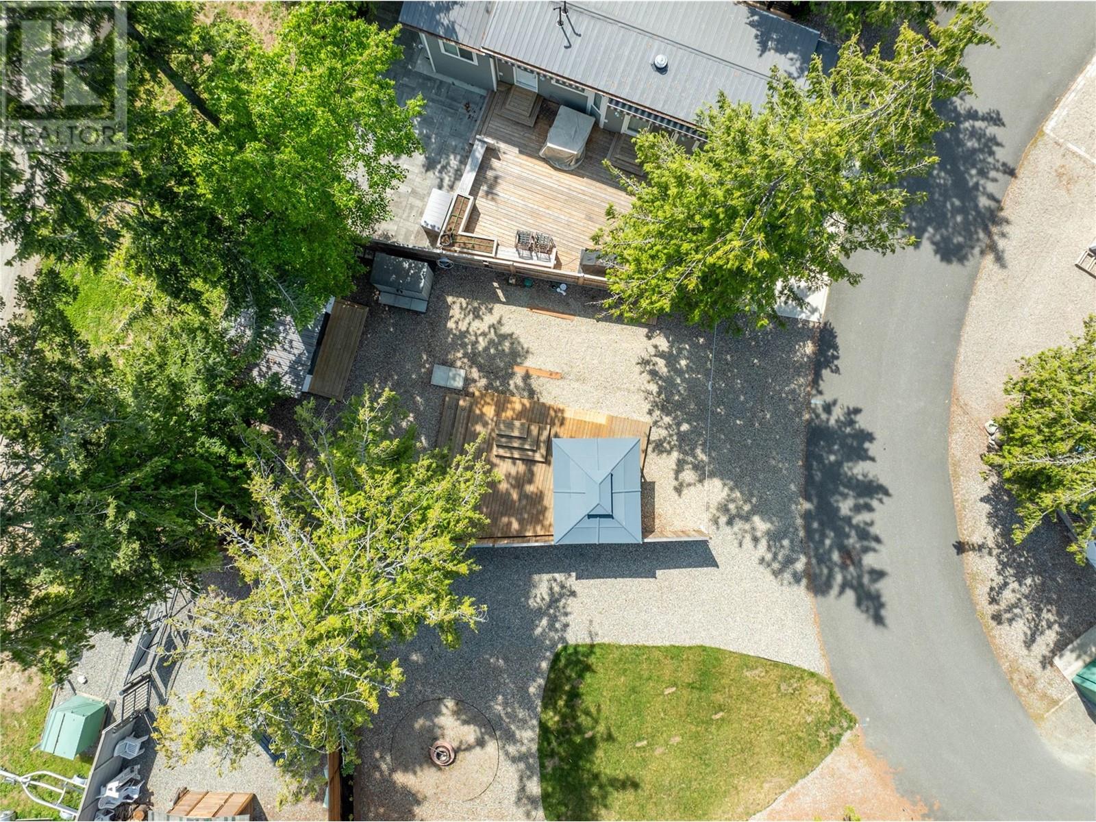 Property at 1131 Pine Grove Road Unit# 29 image 4
