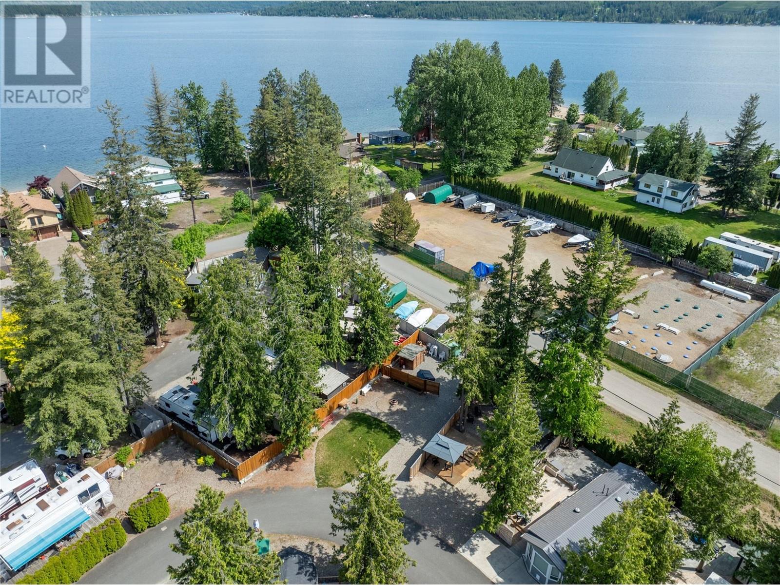 1131 Pine Grove Road Unit# 29, Scotch Creek, BC V0E1M5