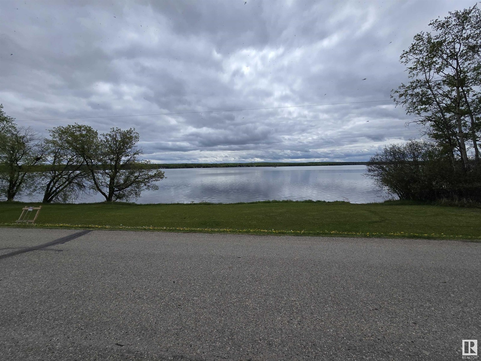 58 & 54 Lakeview Av, Rural Lac Ste. Anne County, Alberta  T0E 1H0 - Photo 11 - E4437050