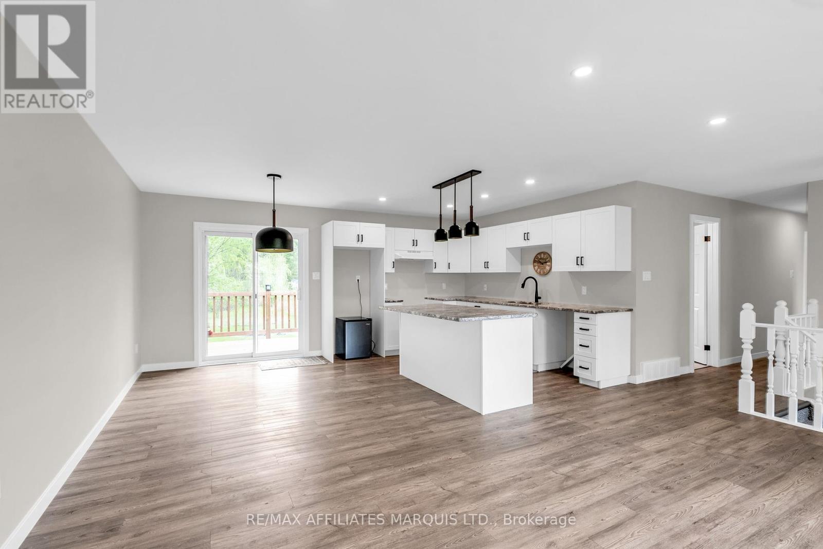 18222 Patrick Street, South Glengarry, Ontario  K0C 2J0 - Photo 11 - X12155631