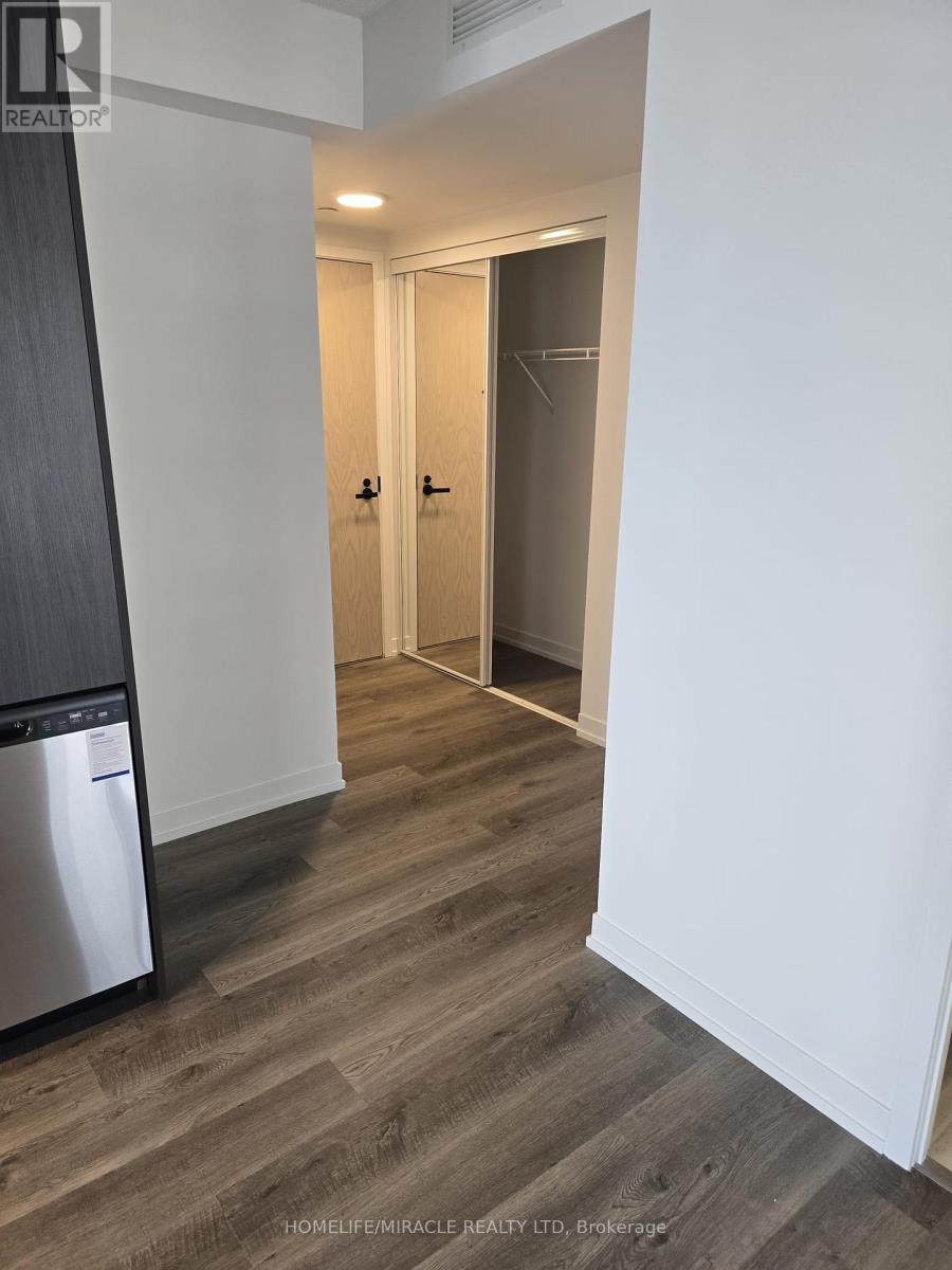 1003 - 195 Commerce Street, Vaughan, Ontario  L4K 0P9 - Photo 5 - N12155632