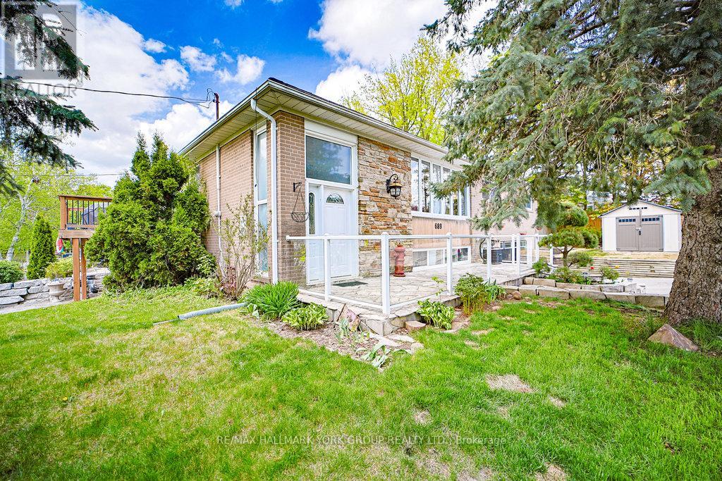 689 Sunnypoint Drive, Newmarket, Ontario  L3Y 2Z7 - Photo 33 - N12155648