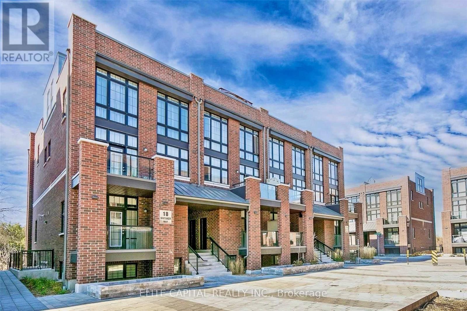248 - 18 Whitaker Way, Whitchurch-Stouffville, Ontario  L4A 4T4 - Photo 2 - N12155649