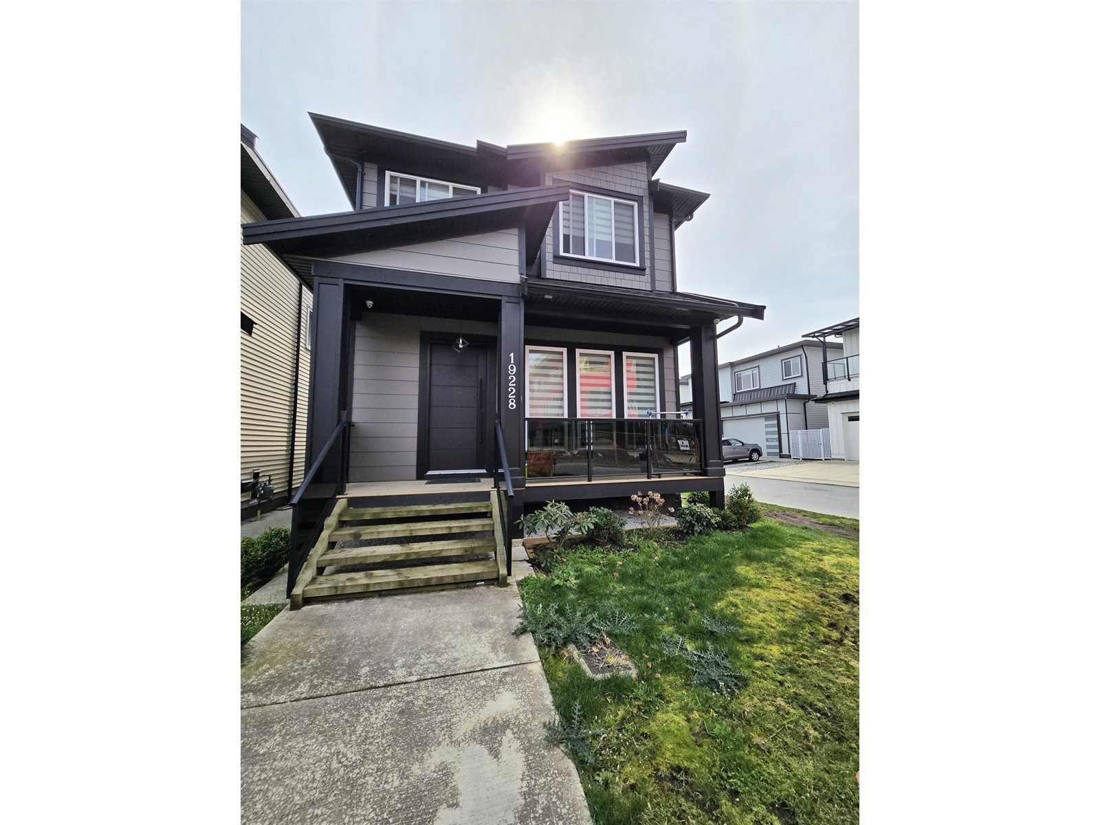 19228 ALOHA DRIVE, Surrey, British Columbia