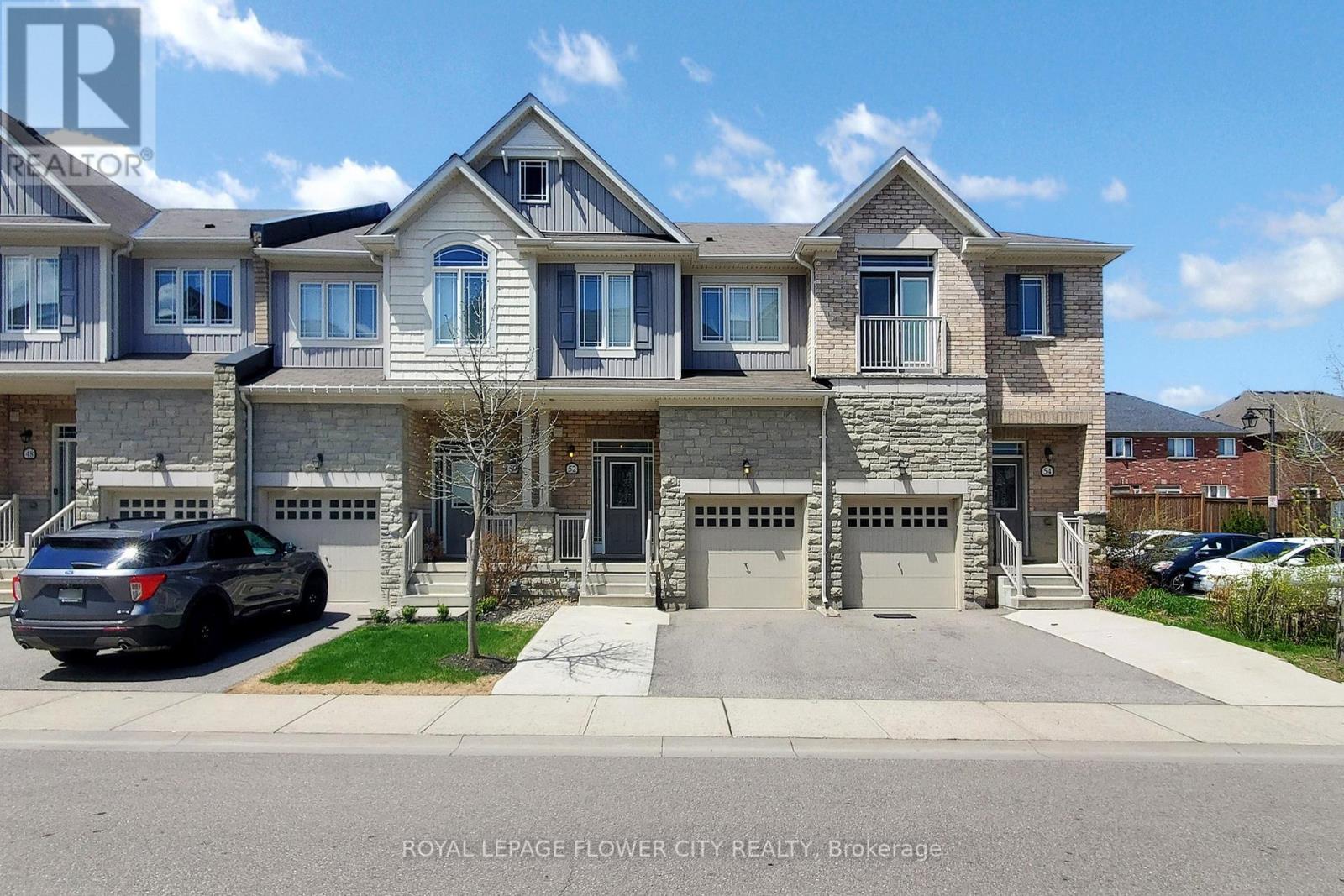 52 VALLEY LANE, Caledon, Ontario