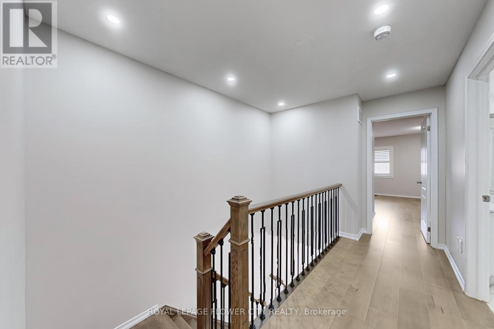 52 Valley Lane, Caledon, Ontario  L7C 4C9 - Photo 24 - W12155621