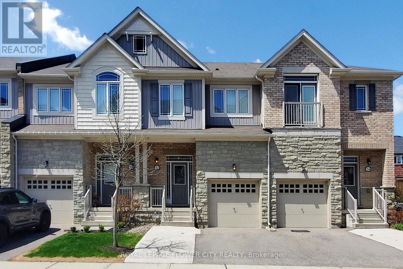 52 Valley Lane, Caledon, Ontario  L7C 4C9 - Photo 5 - W12155621