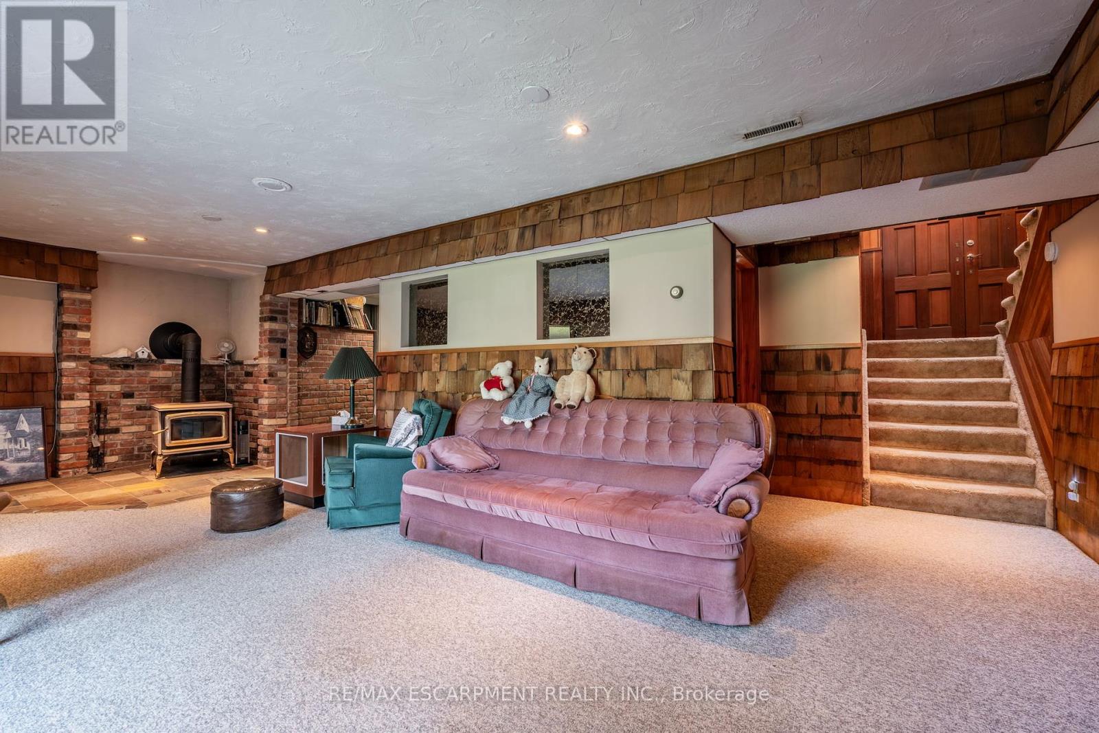 1215 Derry Road, Milton, Ontario  L0P 1B0 - Photo 24 - W12155626