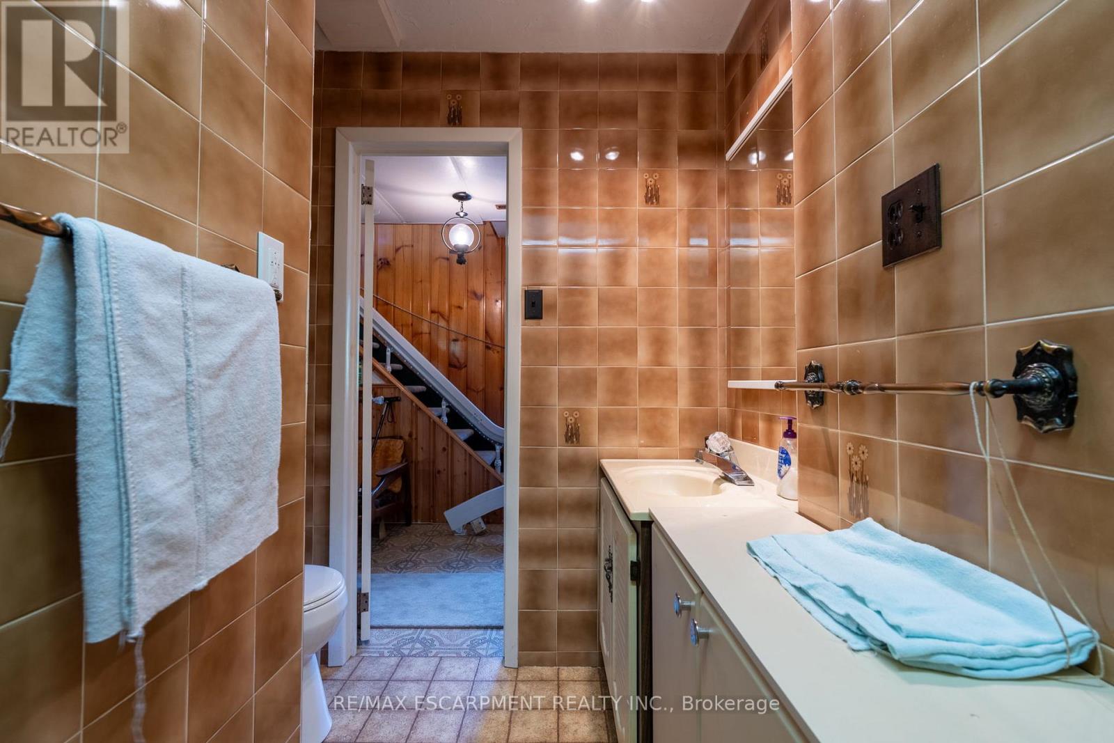 1215 Derry Road, Milton, Ontario  L0P 1B0 - Photo 30 - W12155626