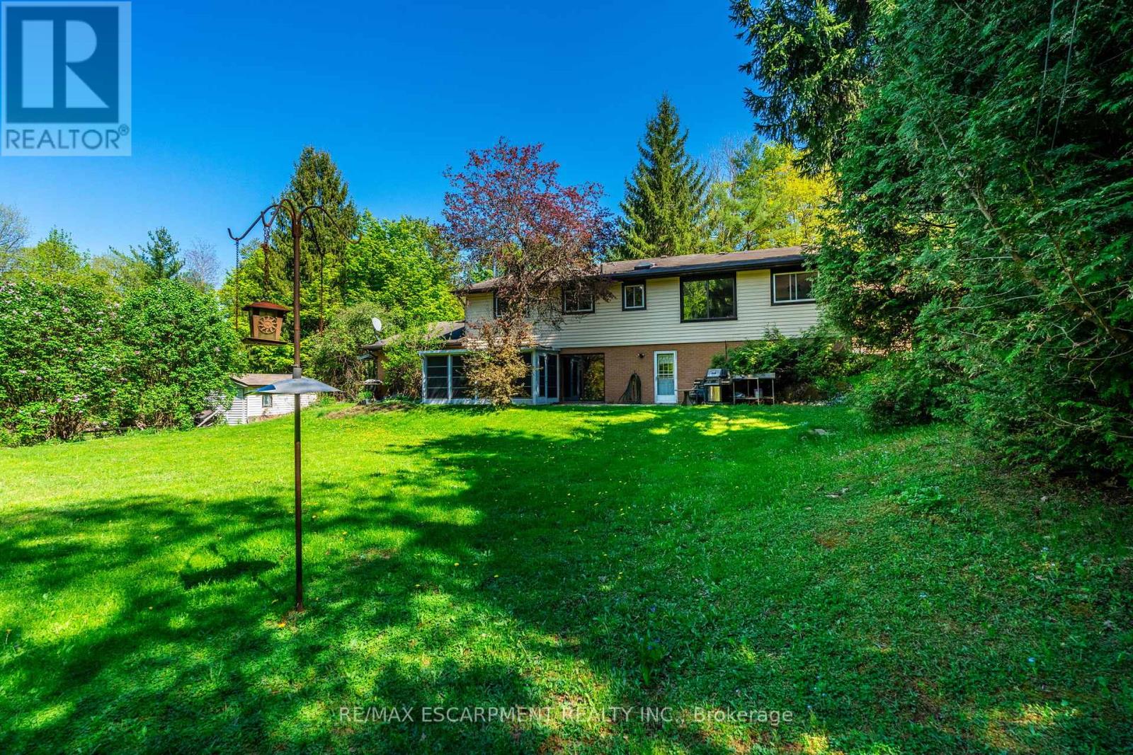 1215 Derry Road, Milton, Ontario  L0P 1B0 - Photo 36 - W12155626