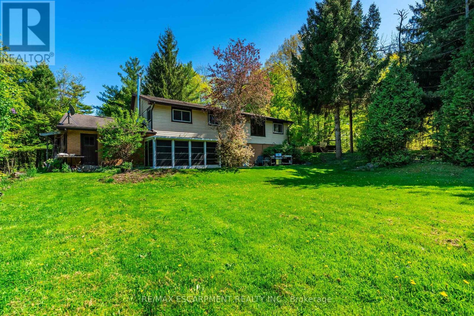 1215 Derry Road, Milton, Ontario  L0P 1B0 - Photo 38 - W12155626