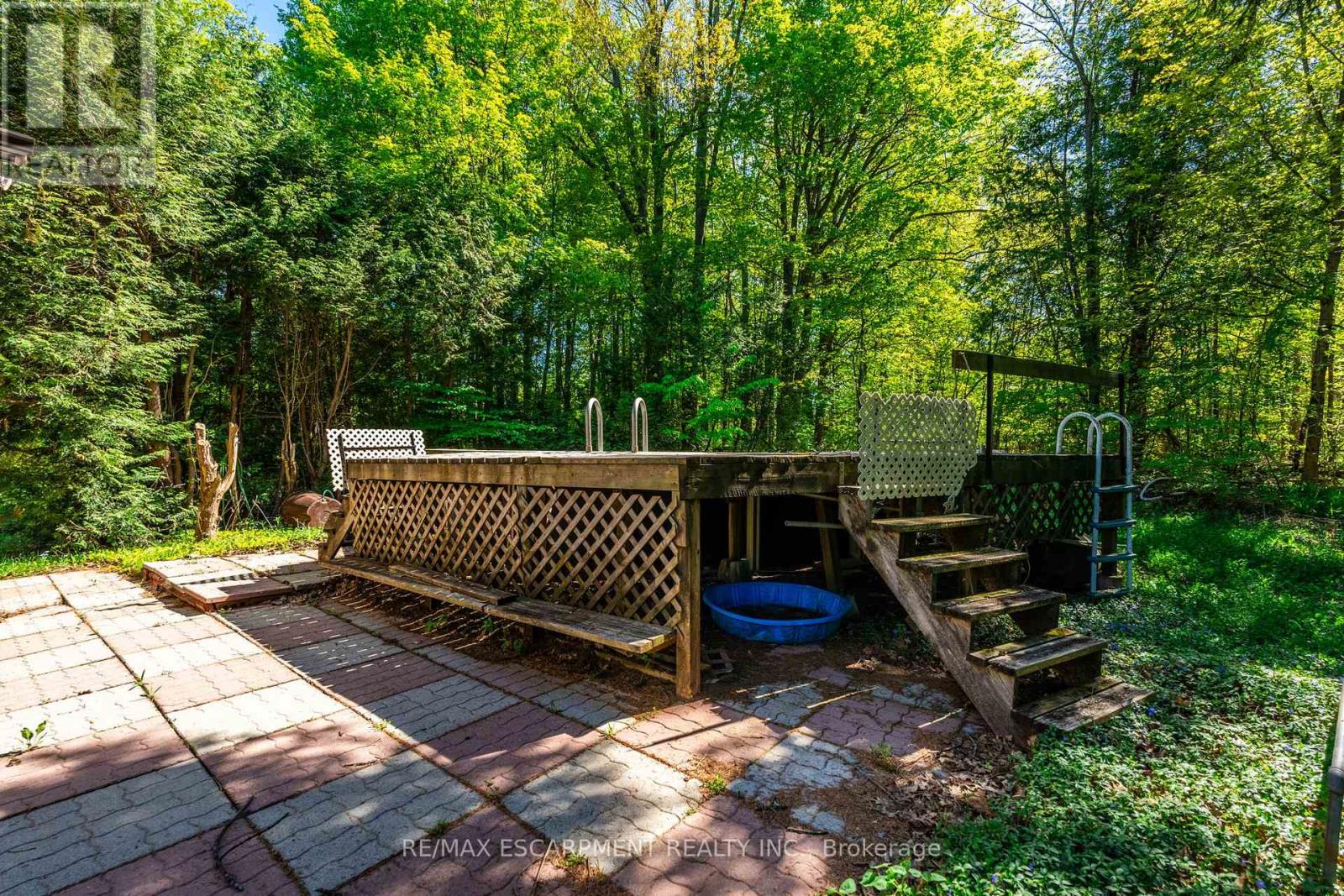 1215 Derry Road, Milton, Ontario  L0P 1B0 - Photo 39 - W12155626