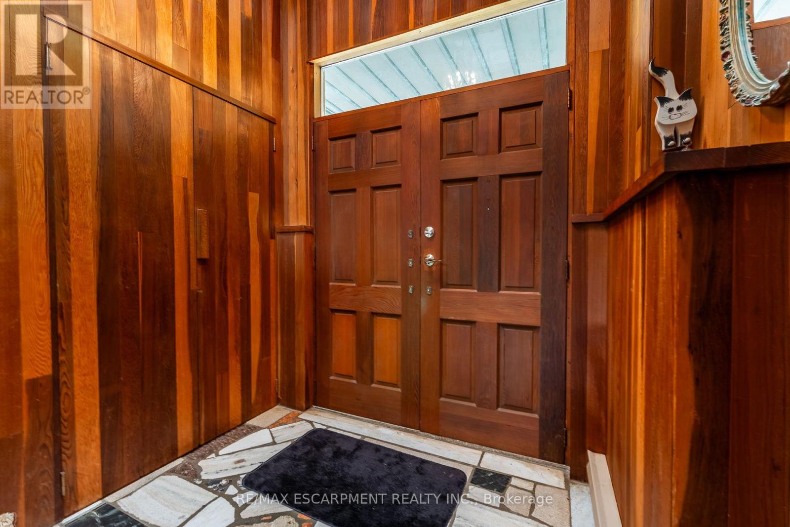 Property at 1215 DERRY ROAD image 4