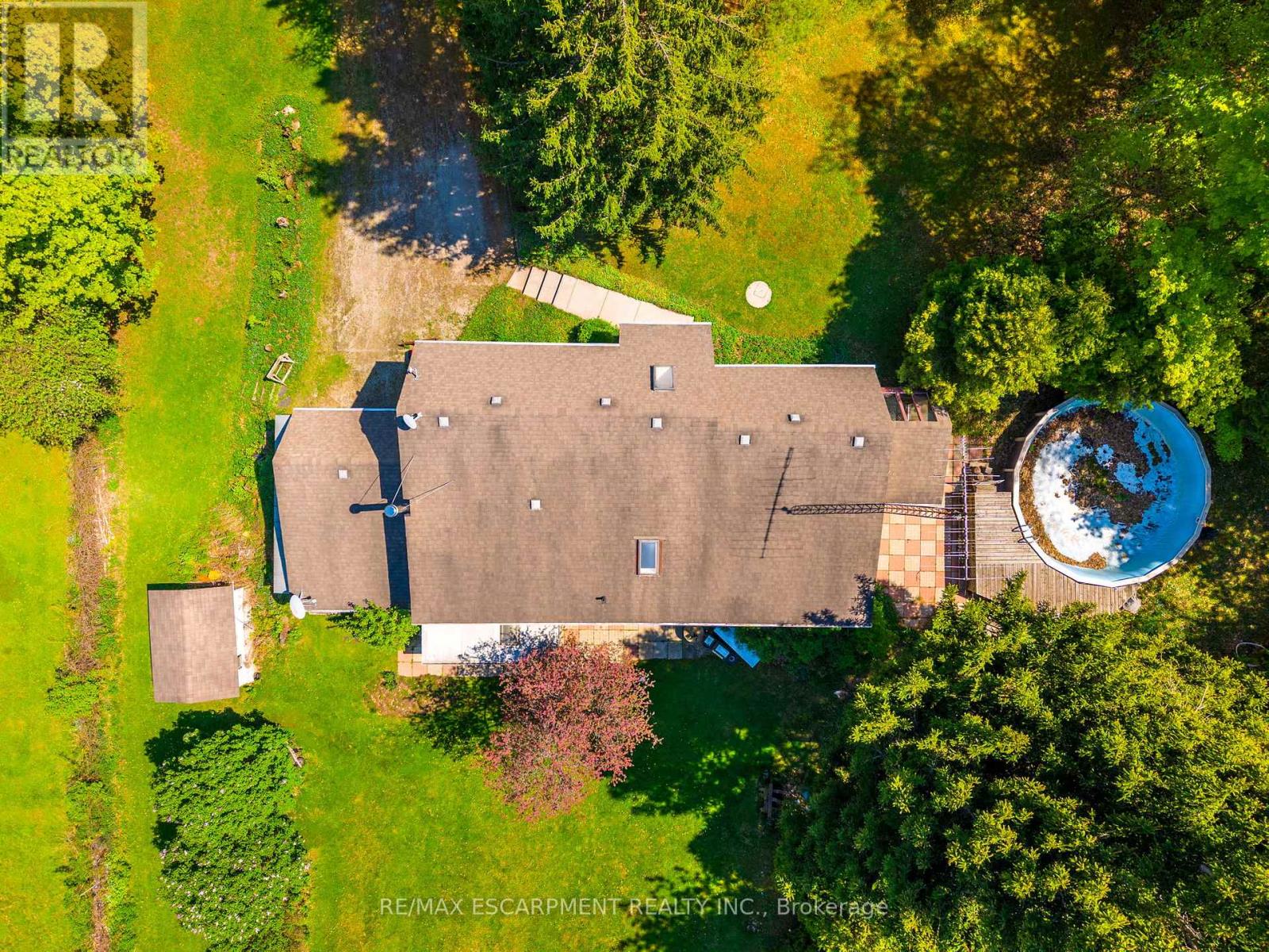 1215 Derry Road, Milton, Ontario  L0P 1B0 - Photo 42 - W12155626