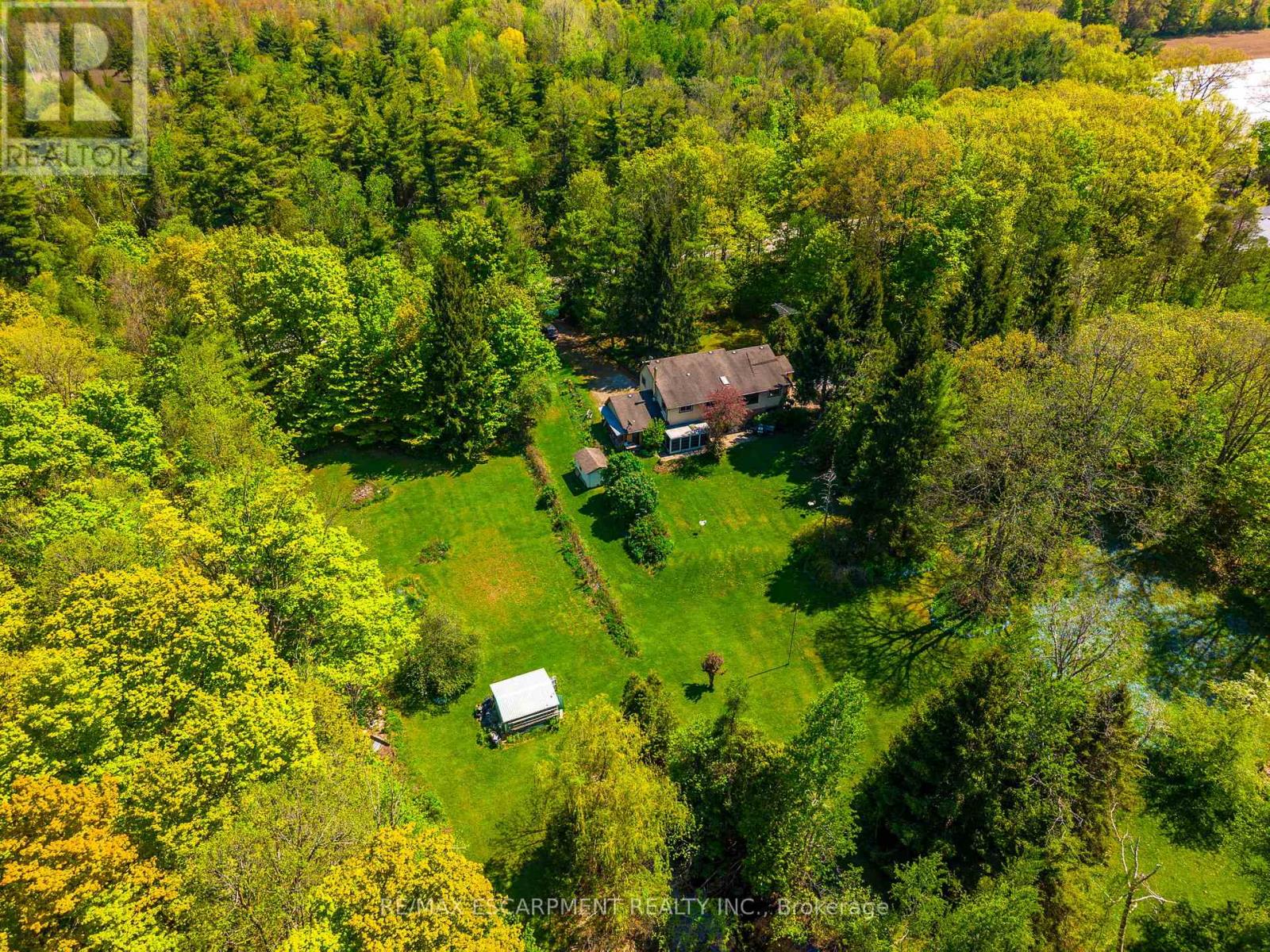1215 Derry Road, Milton, Ontario  L0P 1B0 - Photo 43 - W12155626