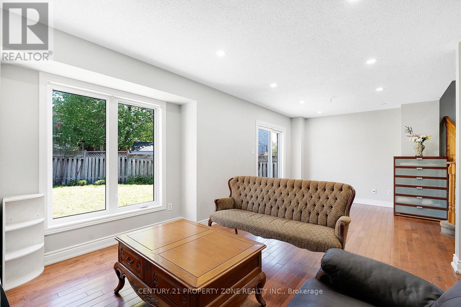 21 Lockwood Road, Brampton, Ontario  L6Y 4T7 - Photo 13 - W12155634