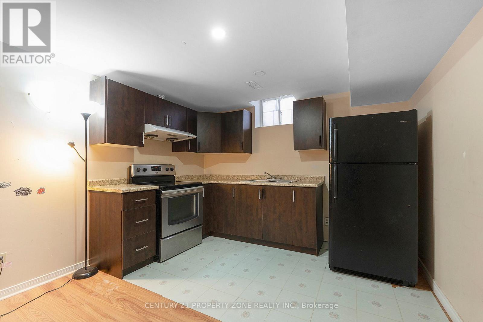 21 Lockwood Road, Brampton, Ontario  L6Y 4T7 - Photo 31 - W12155634