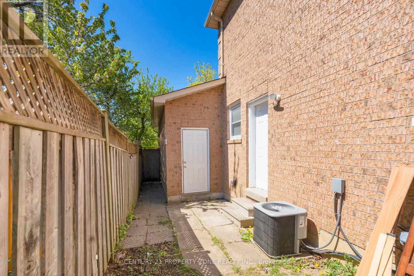 21 Lockwood Road, Brampton, Ontario  L6Y 4T7 - Photo 34 - W12155634
