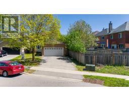 21 LOCKWOOD ROAD, Brampton, Ontario