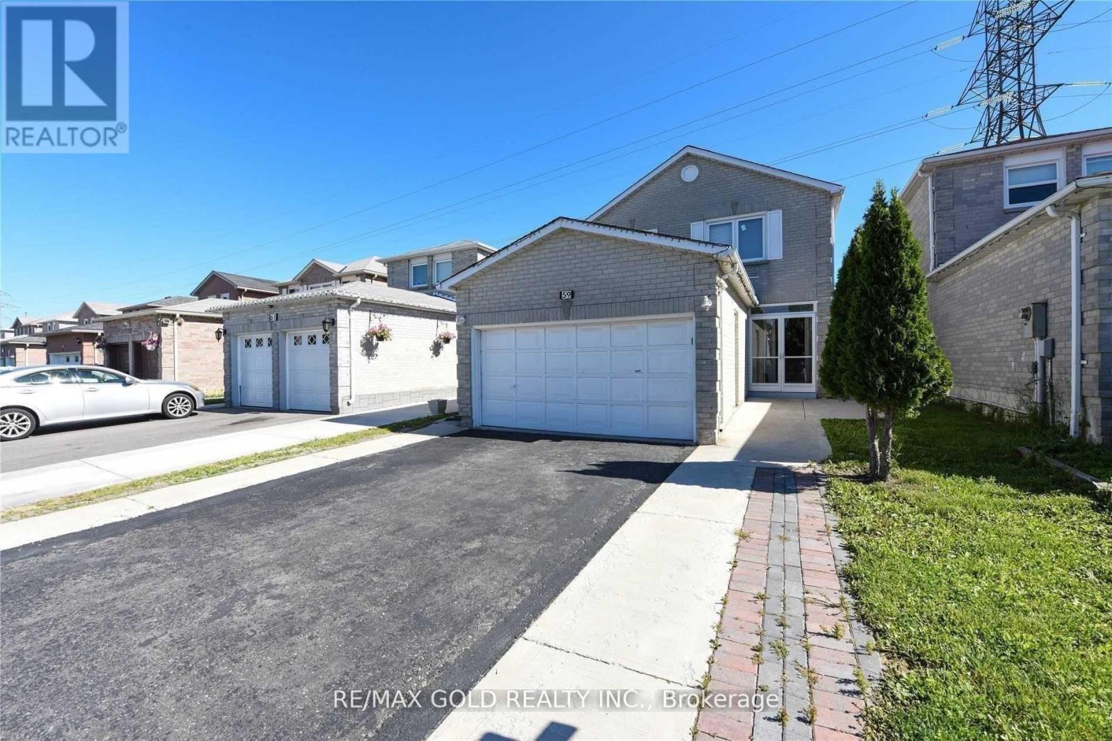 2 - 59 Meadowlark Drive, Brampton, Ontario  L6Y 4A3 - Photo 1 - W12155660
