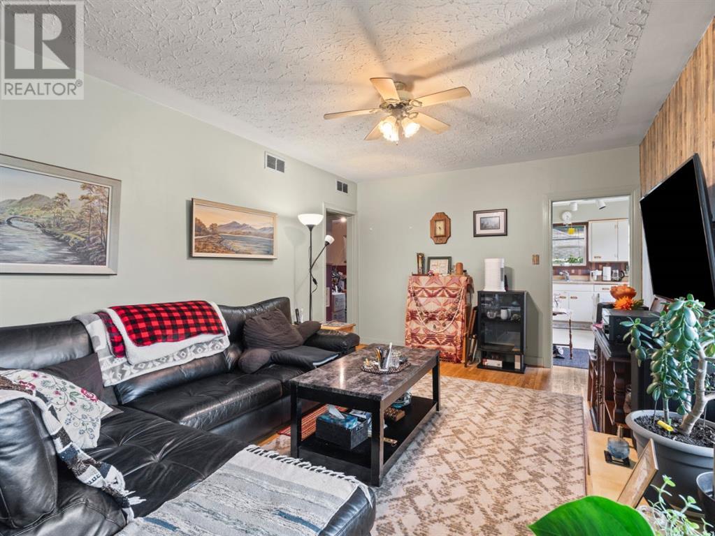 214 26 Avenue Nw, Calgary, Alberta  T2M 2C9 - Photo 8 - A2221850