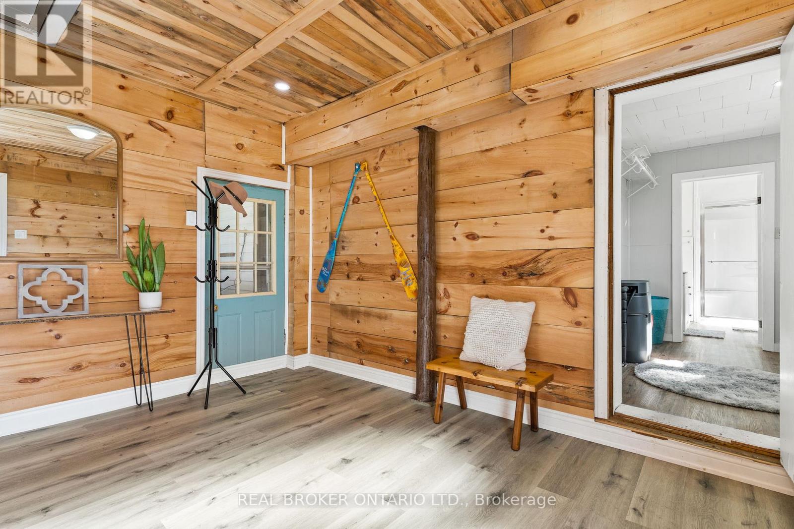 803148 Puddicombe Lane, Chatsworth, Ontario  N0H 1G0 - Photo 8 - X12155627