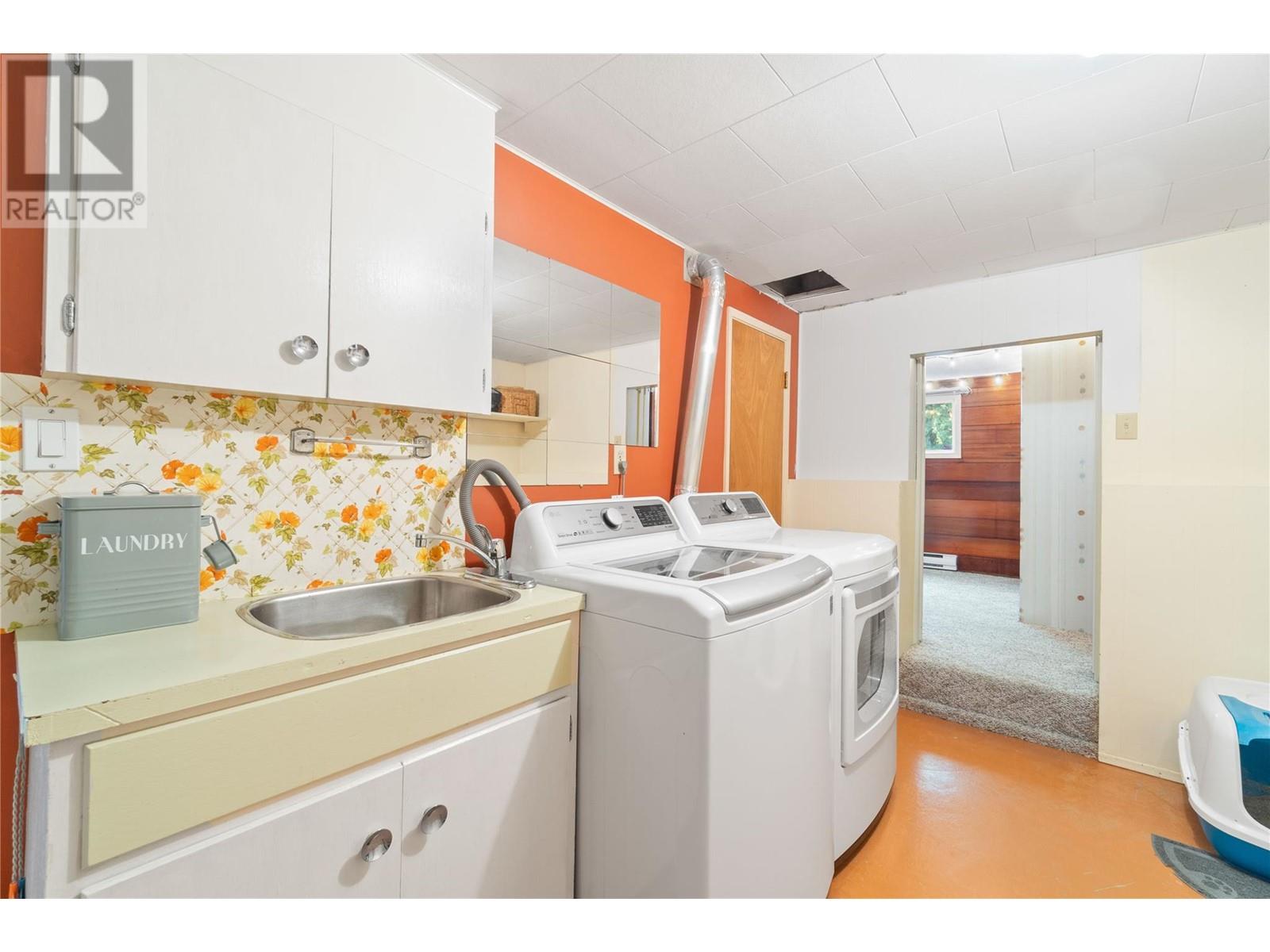 2829 Caen Road, Sorrento, BC V0E2W0
