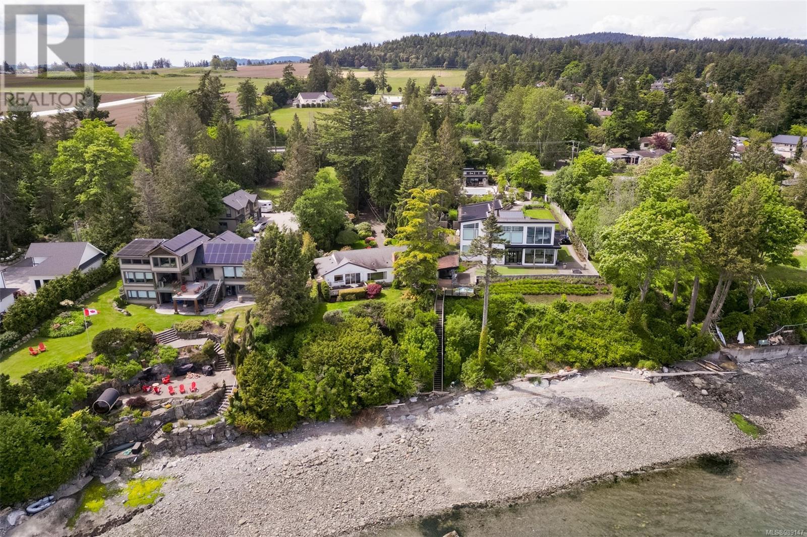 8441 Lochside Dr, Central Saanich, British Columbia  V8M 1T9 - Photo 48 - 989147