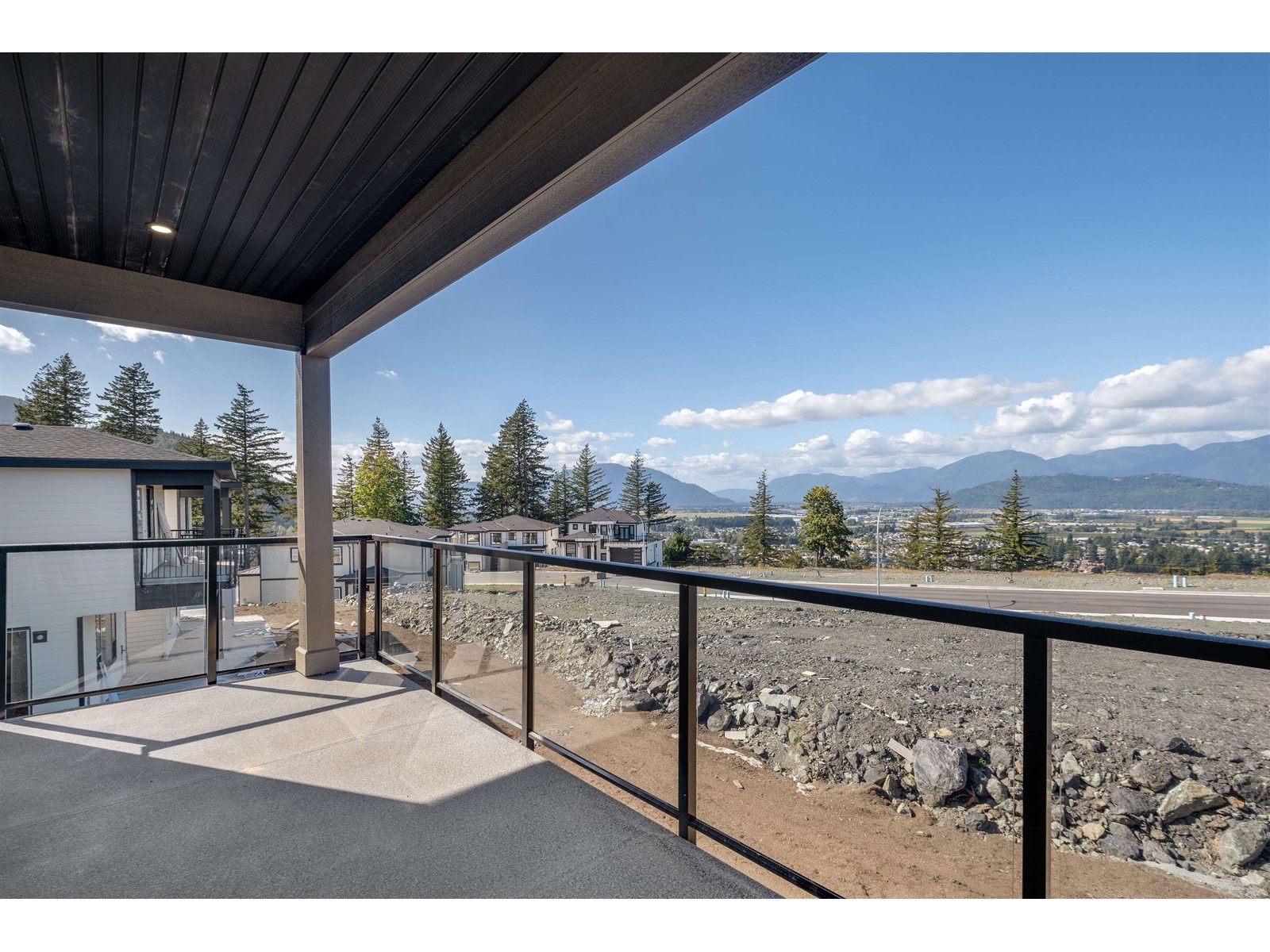 46113 Crestview Drive, Promontory, Chilliwack, British Columbia  V2R 6G4 - Photo 37 - R2814391