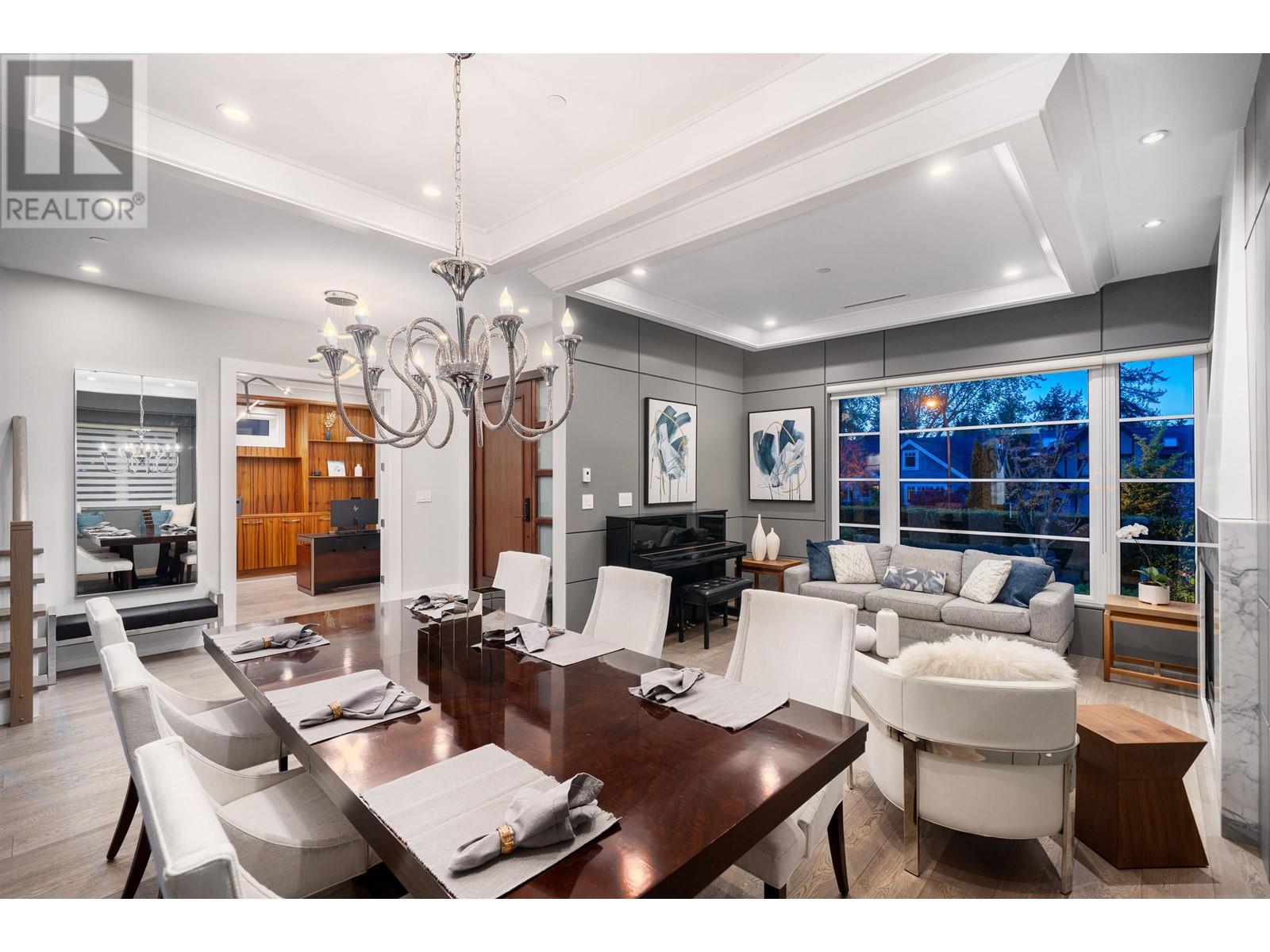 Property at 2820 W 32ND AVENUE image 3