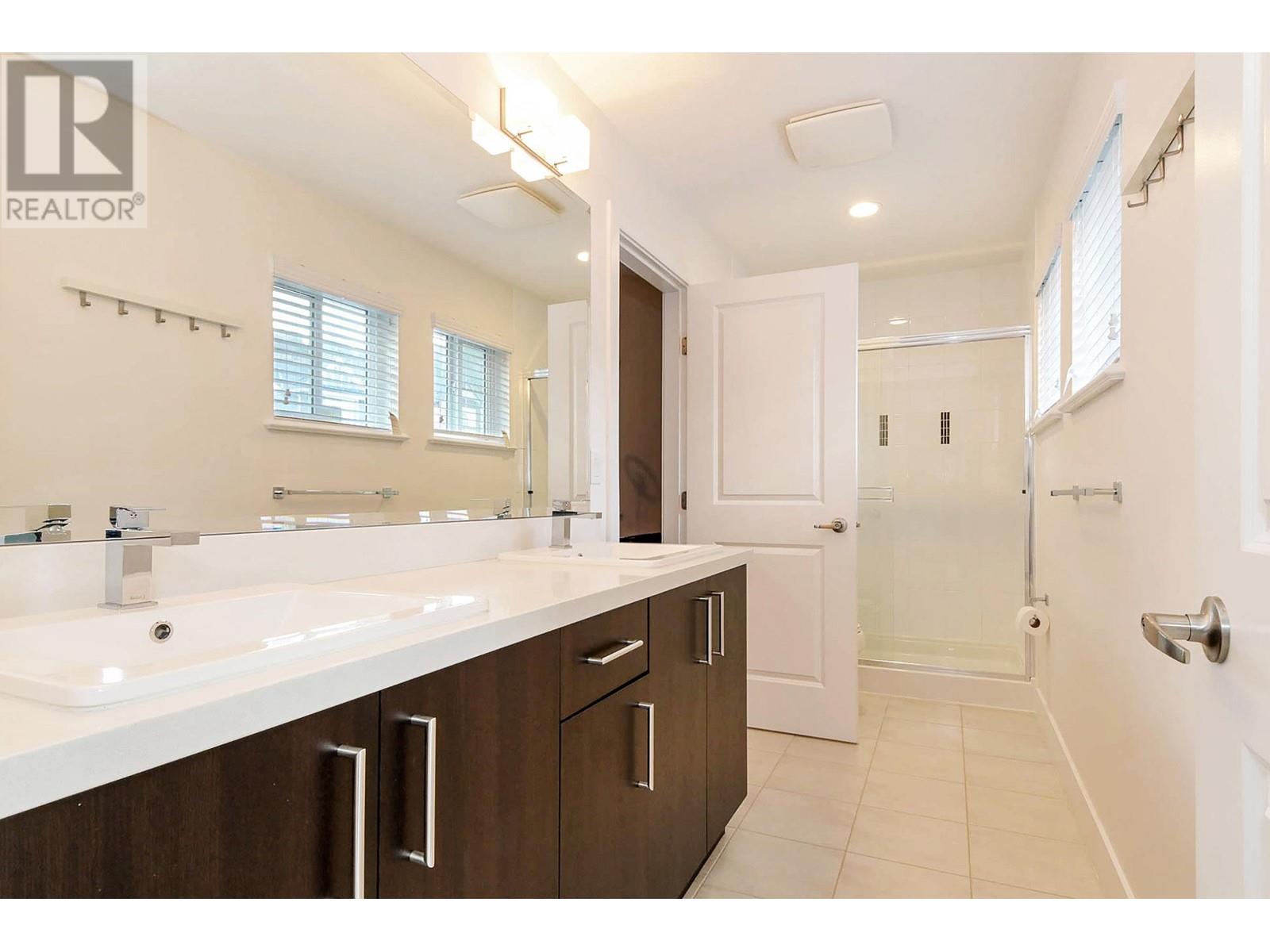 10499 Mceachern Street, Maple Ridge, British Columbia  V2W 0H8 - Photo 15 - R3002067