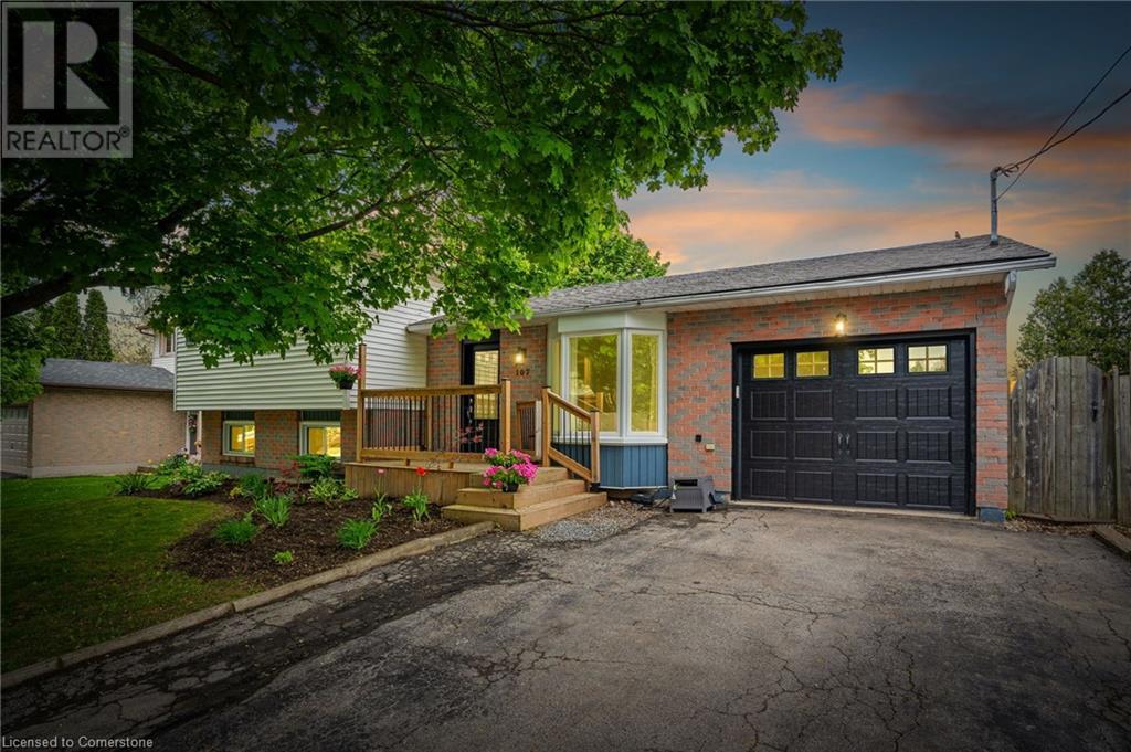 107 Ross Street, Caledonia, Ontario  N3W 1A3 - Photo 1 - 40729823