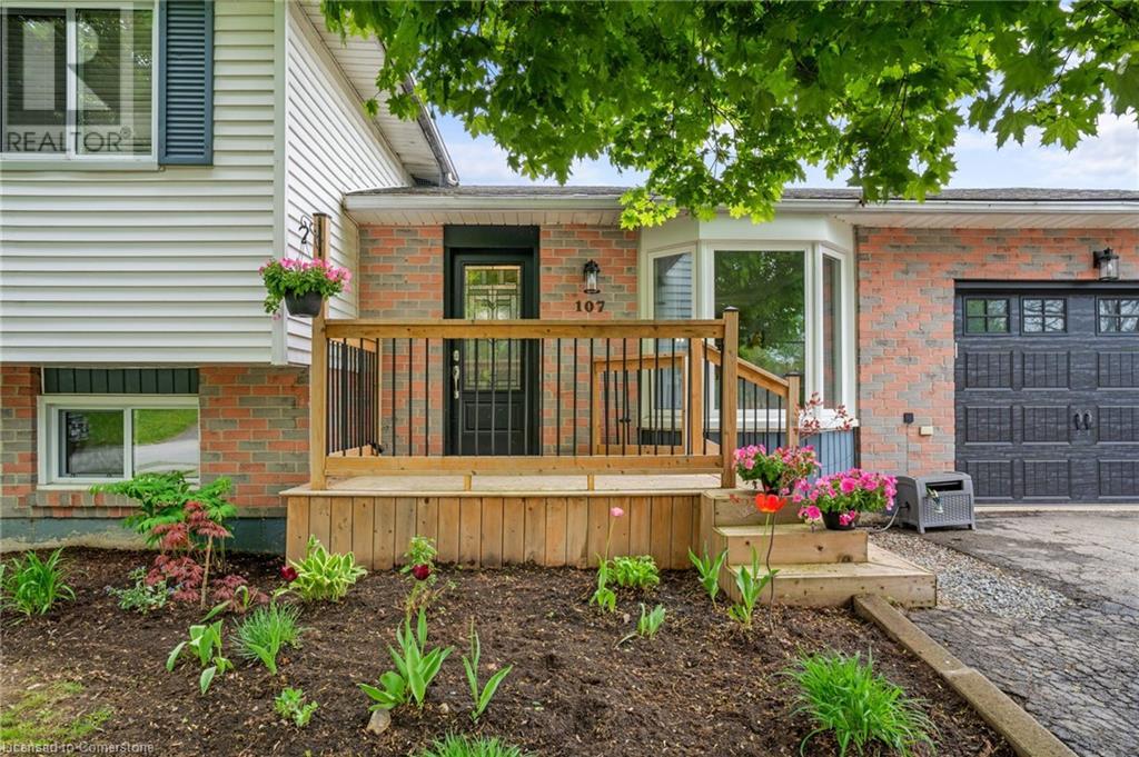 107 Ross Street, Caledonia, Ontario  N3W 1A3 - Photo 3 - 40729823