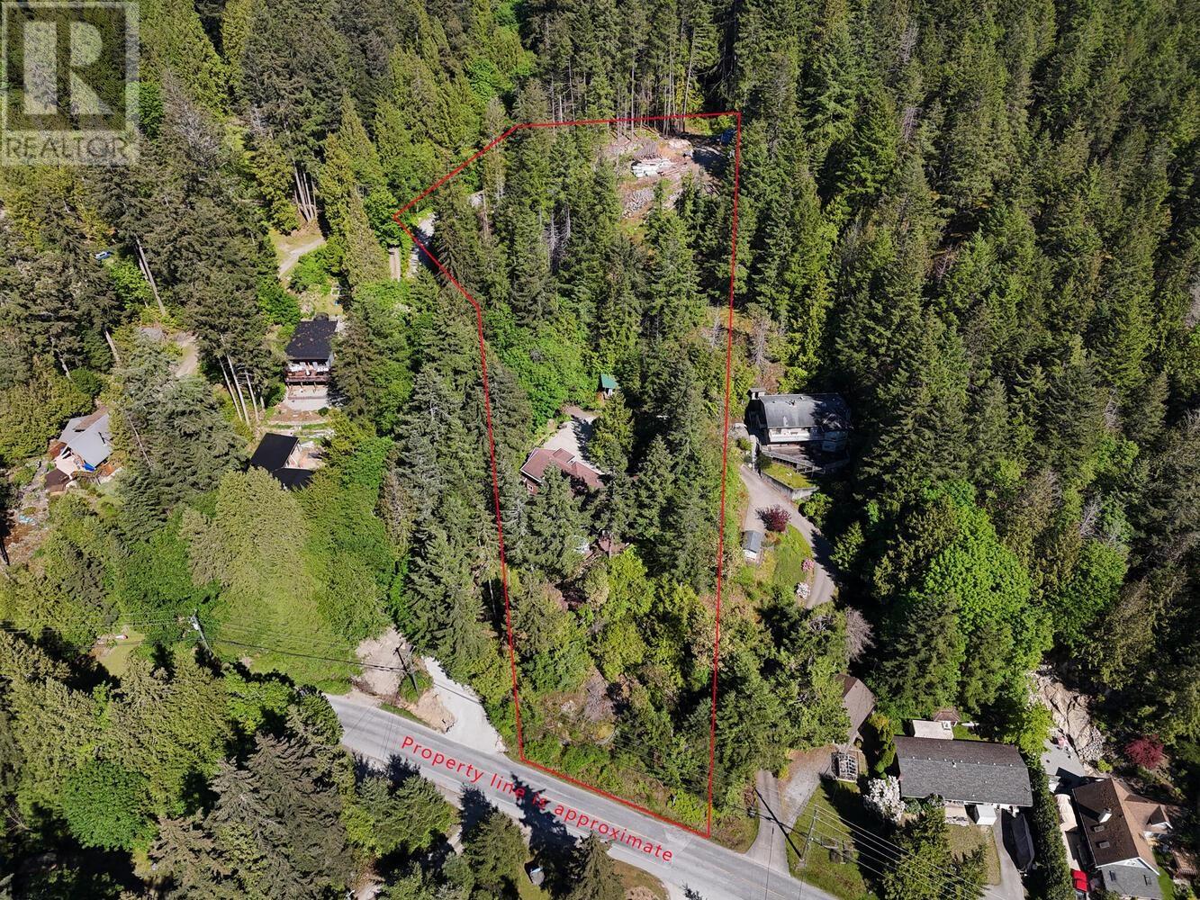 8852 Redrooffs Road, Halfmoon Bay, British Columbia  V7Z 1B2 - Photo 36 - R3003935