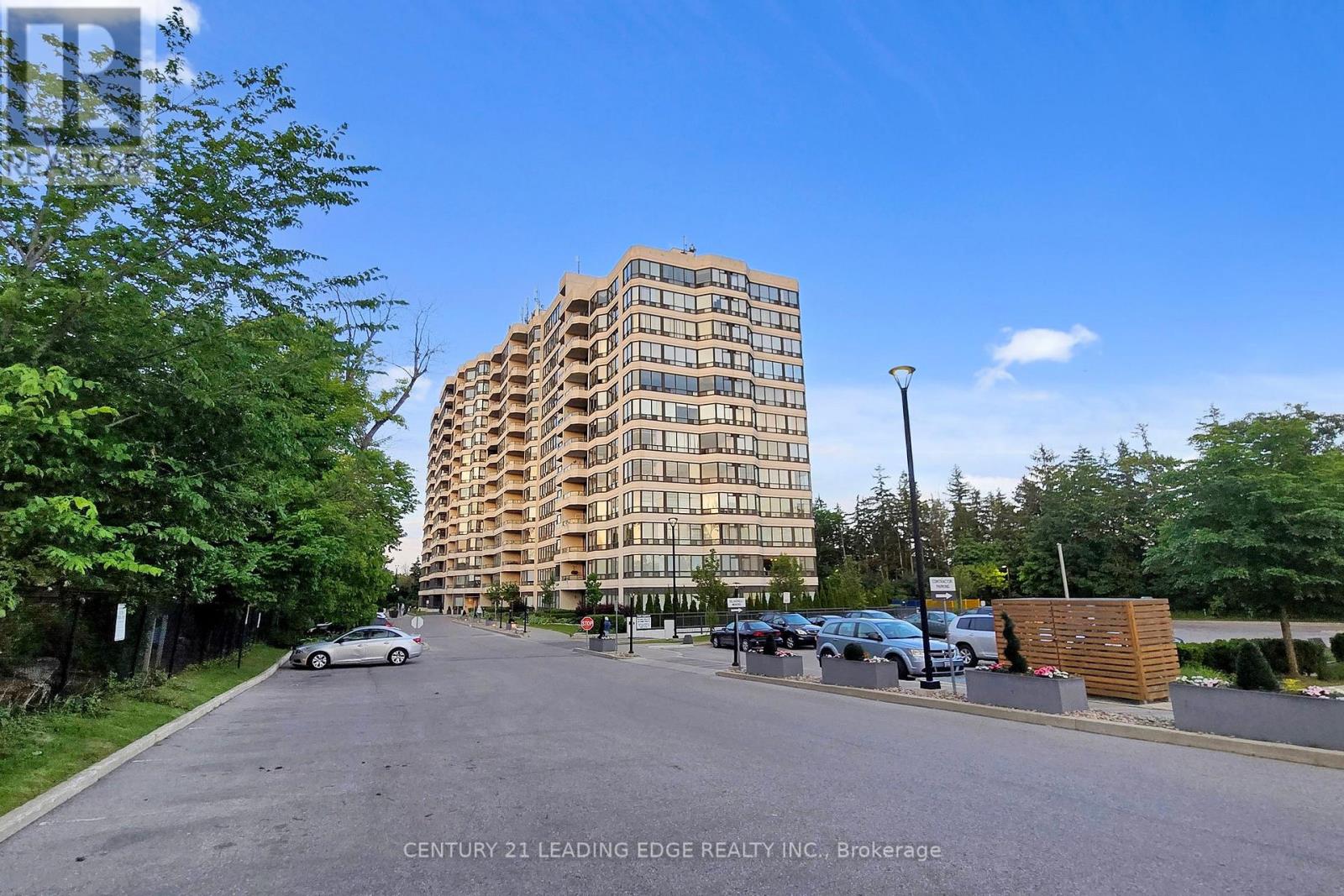 1203 - 8501 Bayview Avenue, Richmond Hill, Ontario  L4B 3J7 - Photo 5 - N12155584