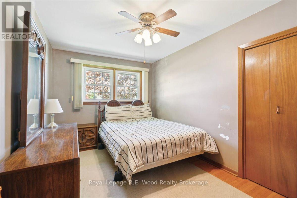 82 Lisgar Avenue, Tillsonburg, Ontario  N4G 3K9 - Photo 21 - X12155671