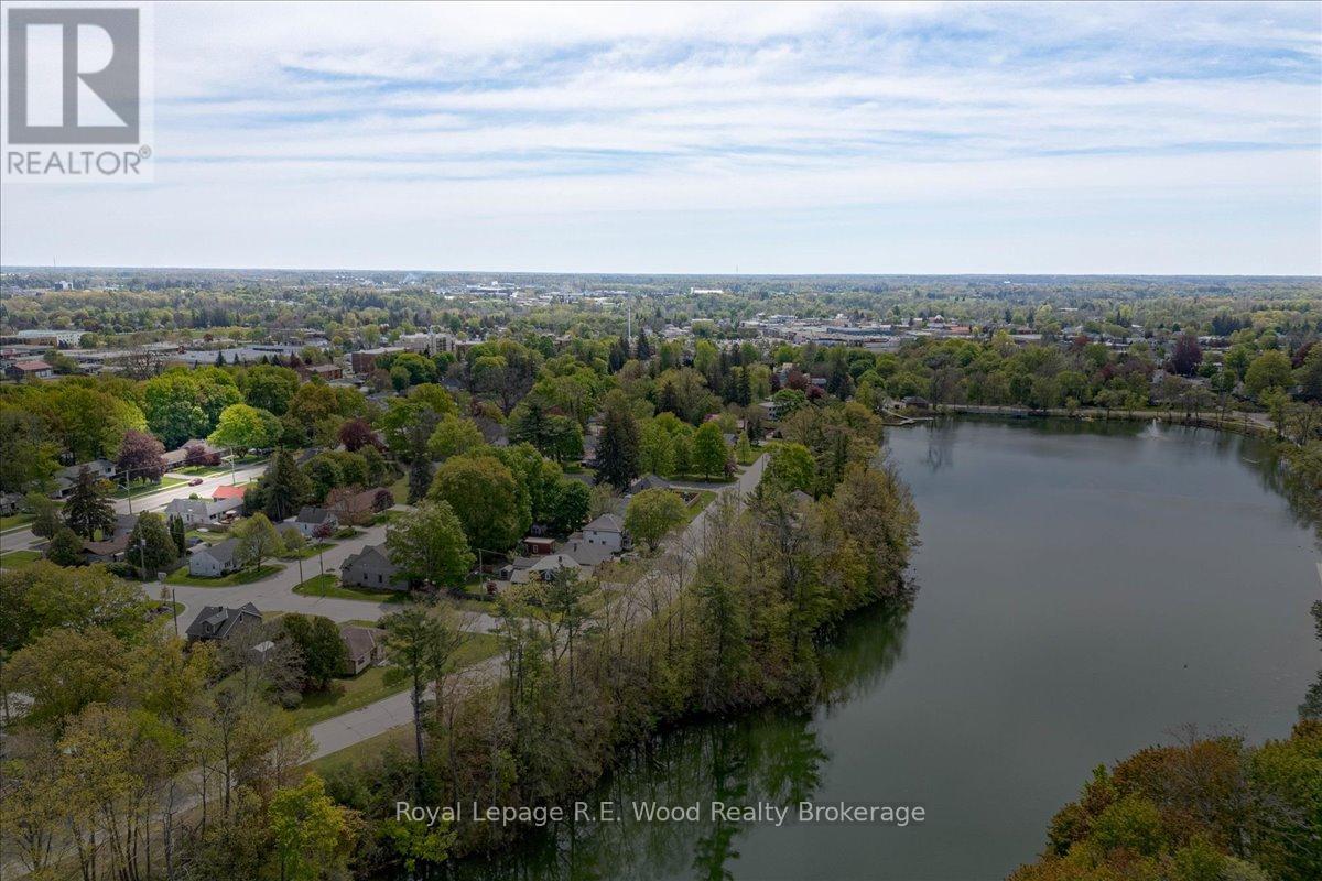 82 Lisgar Avenue, Tillsonburg, Ontario  N4G 3K9 - Photo 36 - X12155671