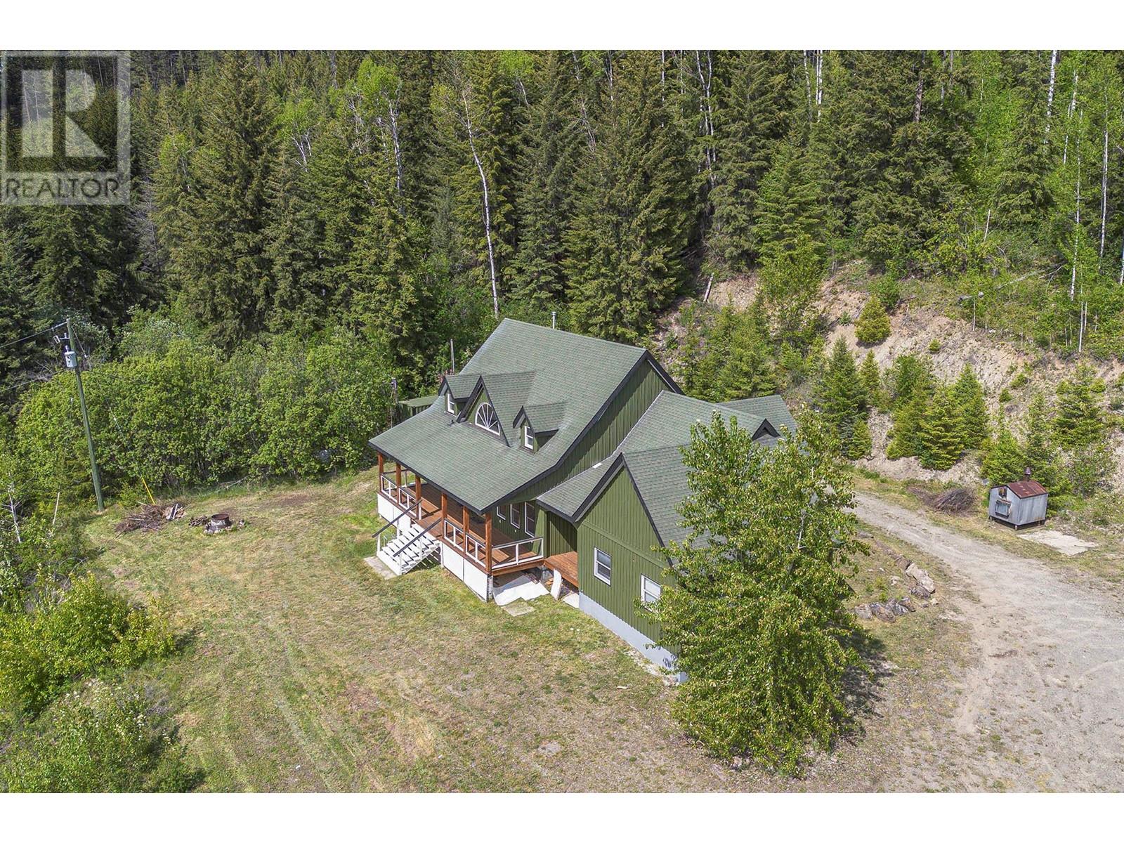 405 RAFT WEST FSR Road, Clearwater, BC V0E1N1