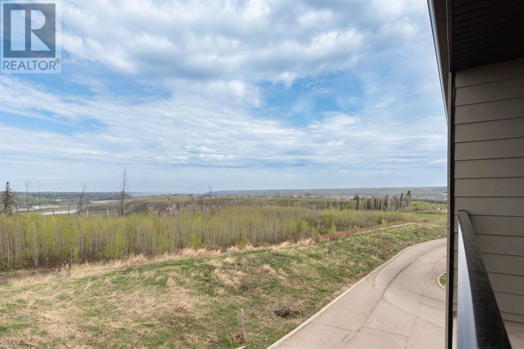 Property at 1328, 201 Abasand Drive image 3