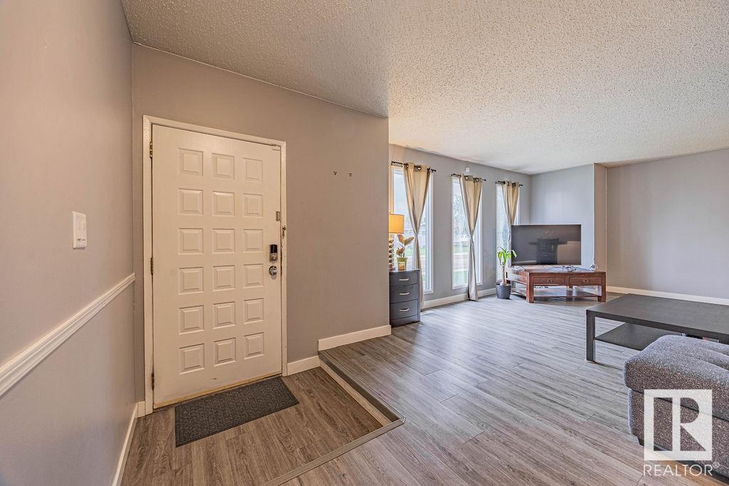 4122 134a Av Nw, Edmonton, Alberta  T5A 2N5 - Photo 5 - E4437054