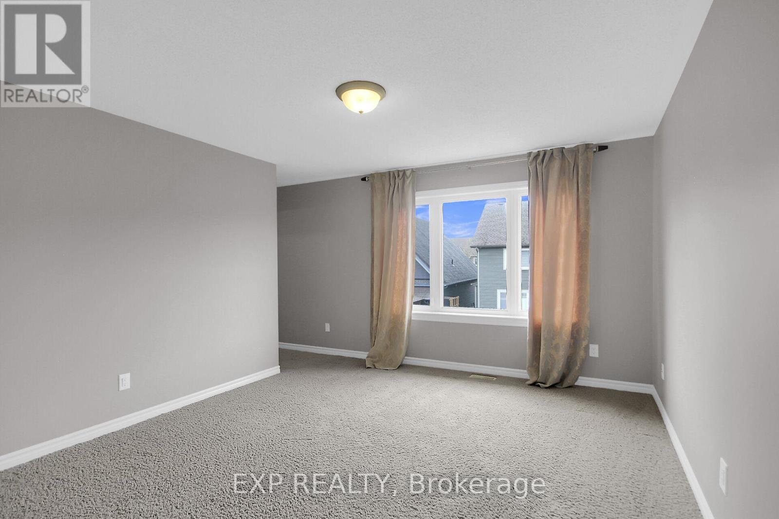132 Gracewood Crescent, Ottawa, Ontario  K1T 0J5 - Photo 37 - X12155668