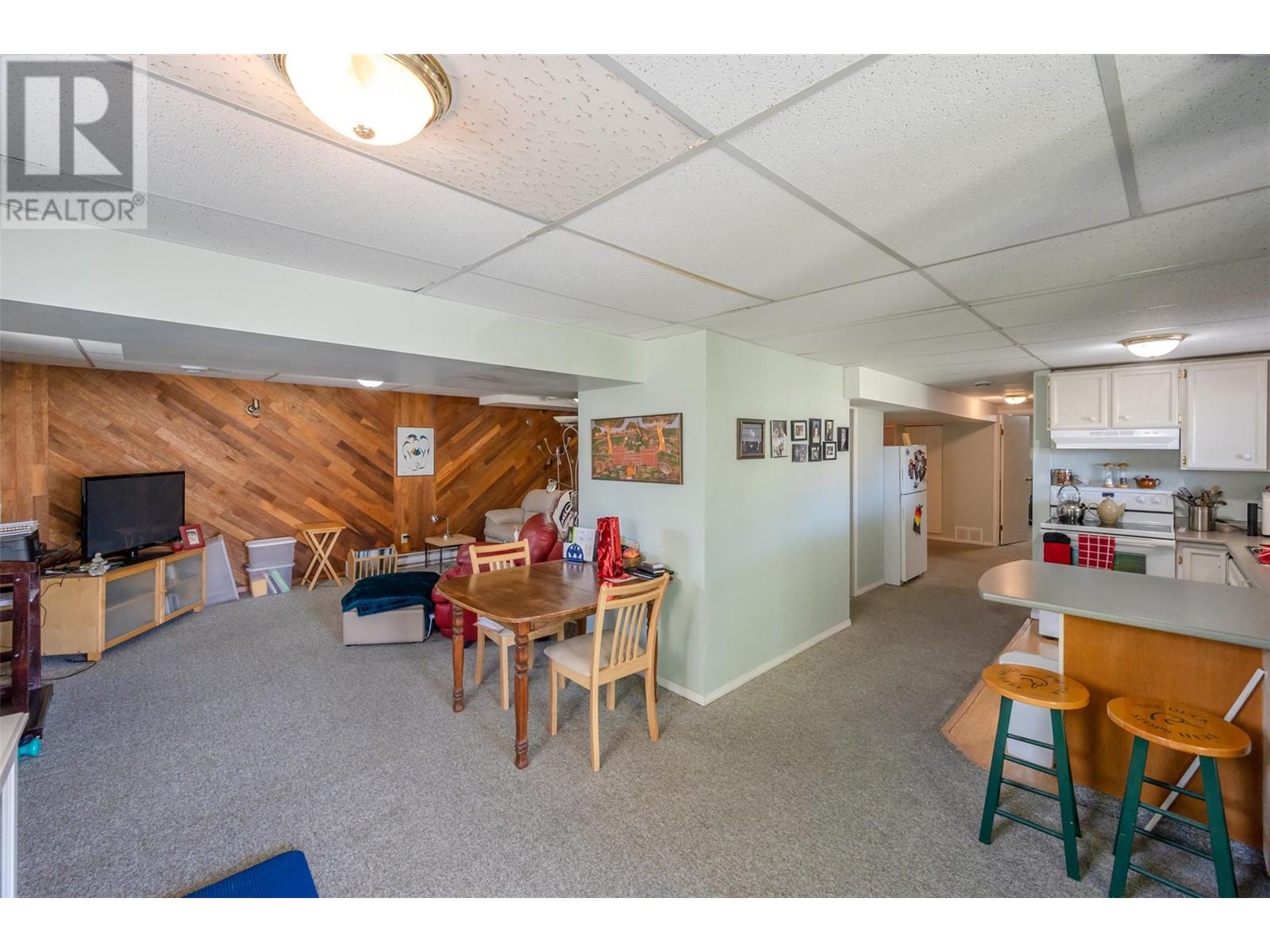 5614 Yarrow Street, Oliver, British Columbia  V0H 1T9 - Photo 44 - 10348412