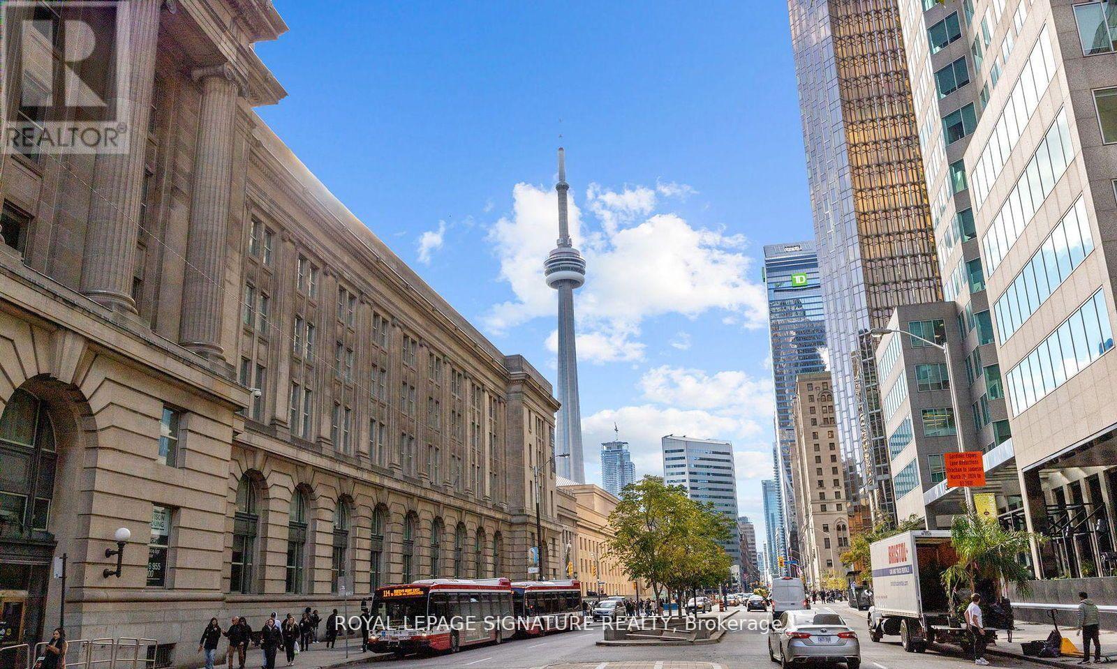 1501 - 1 The Esplanade Drive, Toronto, Ontario  M5E 0A8 - Photo 32 - C12155565
