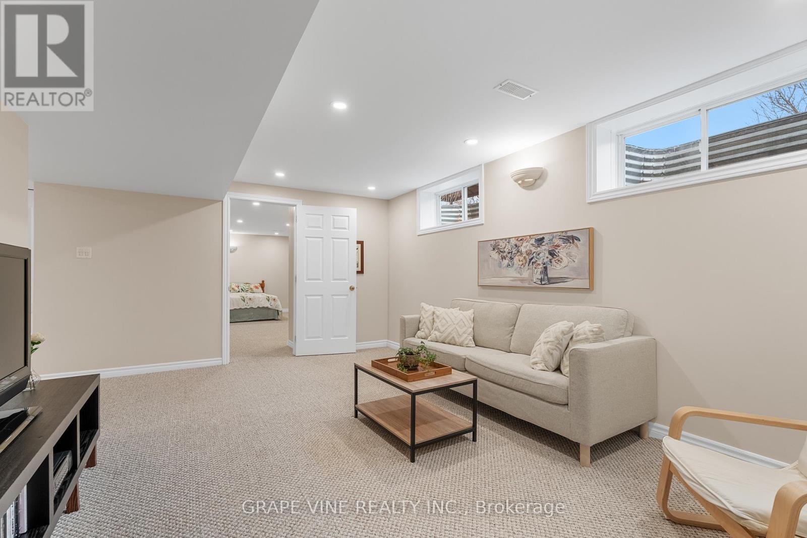 67 Gleeson Way, Ottawa, Ontario  K2J 4Y9 - Photo 32 - X12093187