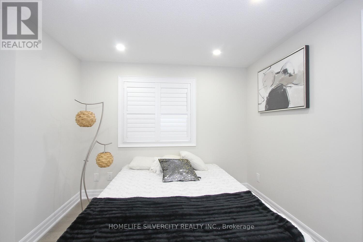 74 Buttercup Lane, Brampton (Sandringham-Wellington), Ontario  L6R 1J8 - Photo 34 - W12155675