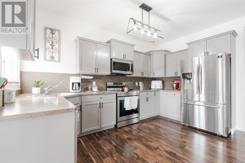 146 Pike Bay, Fort Mcmurray, Alberta  T9K 0C8 - Photo 11 - A2221287