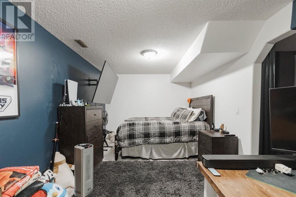 146 Pike Bay, Fort Mcmurray, Alberta  T9K 0C8 - Photo 28 - A2221287